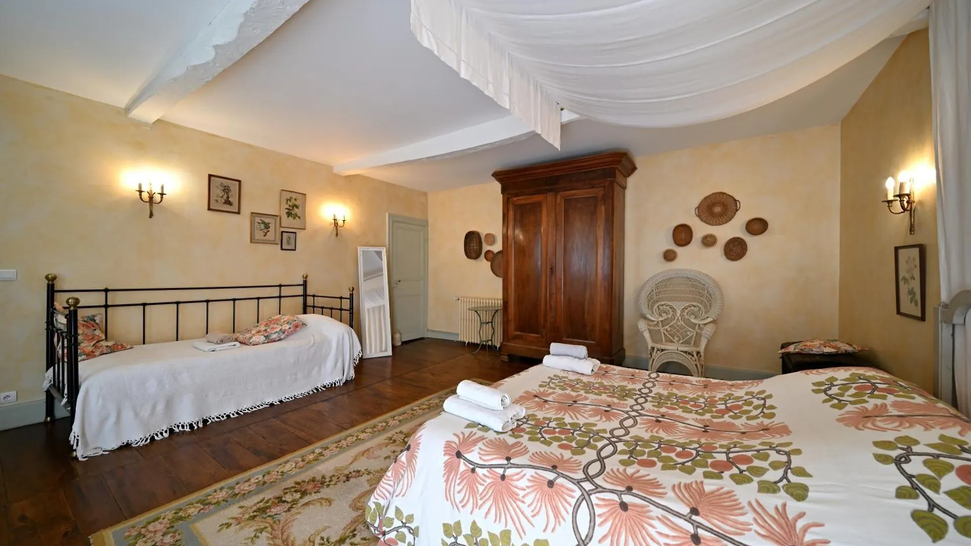 Holiday home Le Clos St-Paul Comminges - 13 Pers Estadens