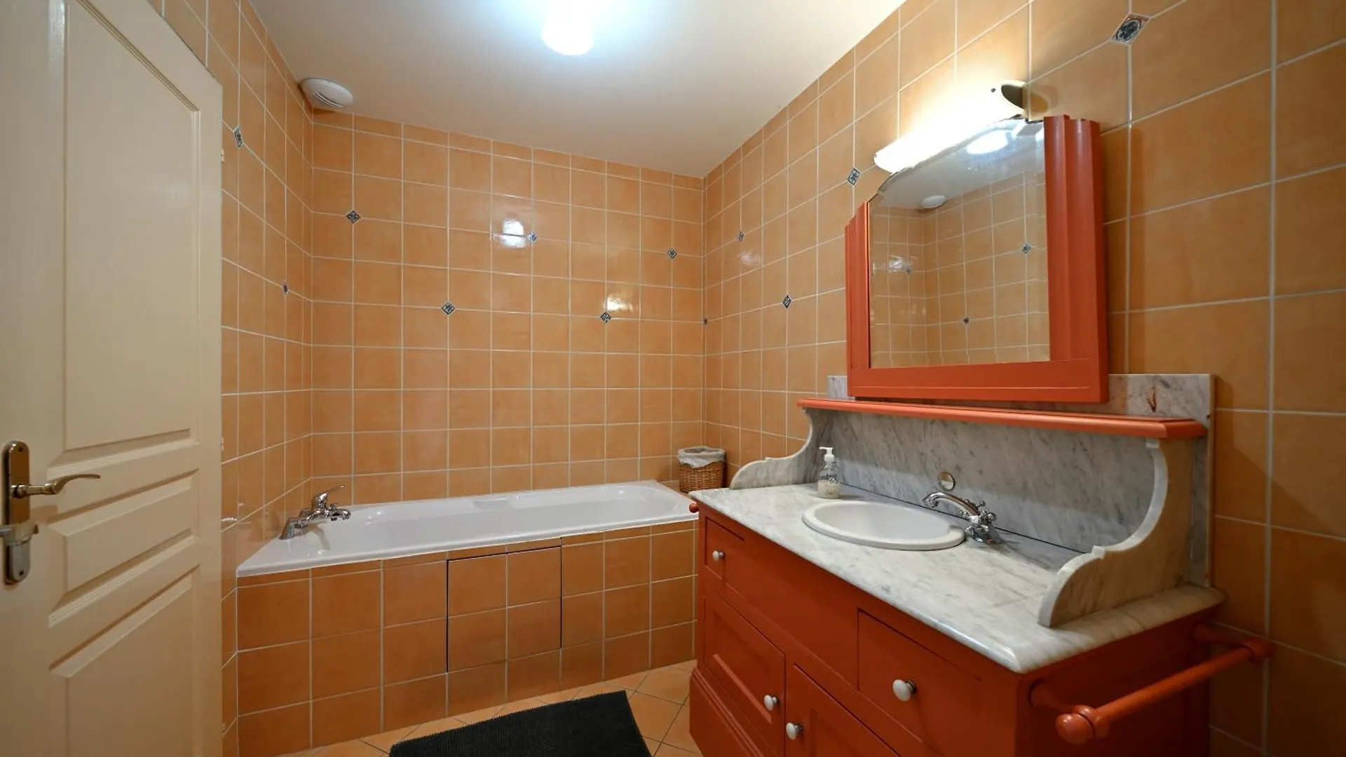 Le Clos St-Paul Comminges - 13 Pers Estadens 0*,  France