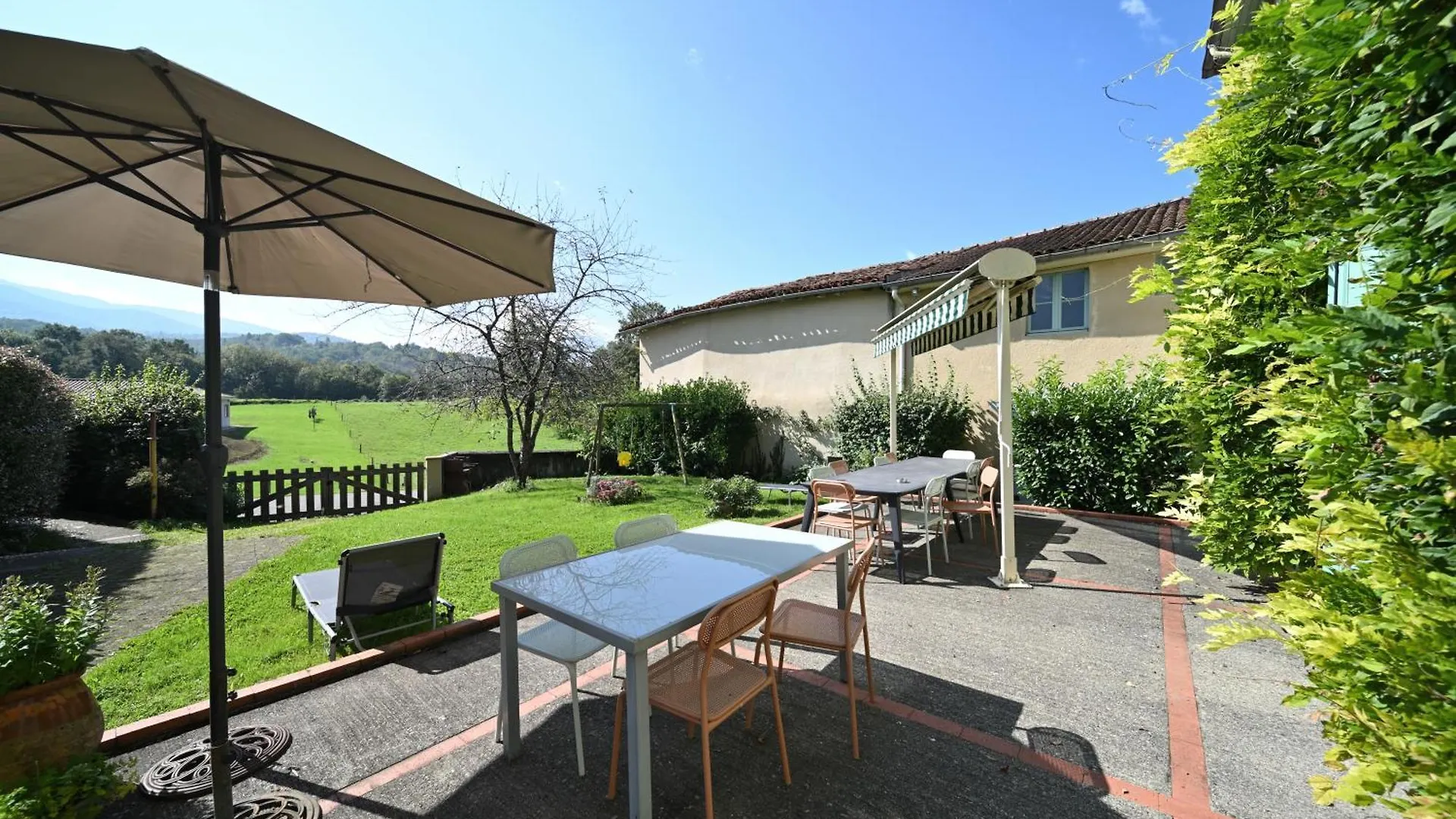 Le Clos St-Paul Comminges - 13 Pers Estadens France
